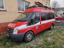 Obec nabízí k prodeji Ford Transit 0